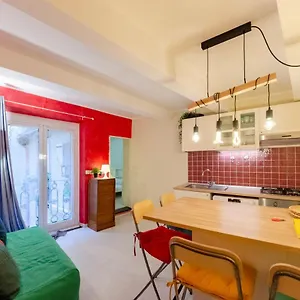  Appartamento Joivy Cosy Flat In The Centre Italia